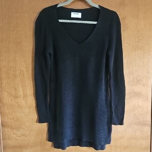 Old Navy Black Knit Sweater